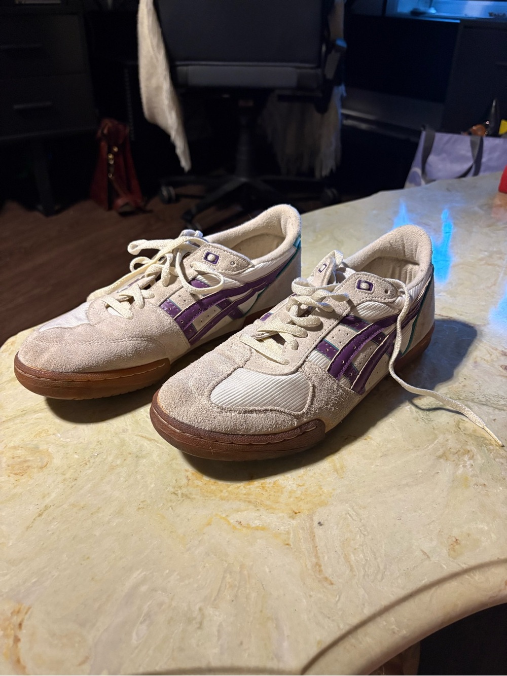 Vintage ASICS Men’s Suede Beige Sneakers with Purple Stripes